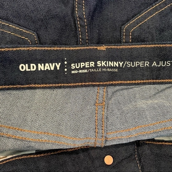 NWT Old Navy Mid Rise Jeans Size 6 Regular  Super Skinny - Picture 8 of 9